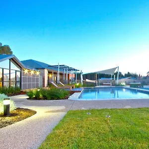 Resort Club Wyndham Seven Mile Beach, Trademark Collection By Wyndham
