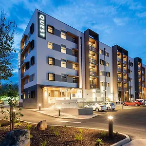Aparthotel Quest Port