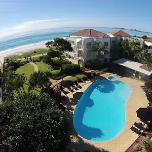 Resort Golden Riviera Absolute Beachfront