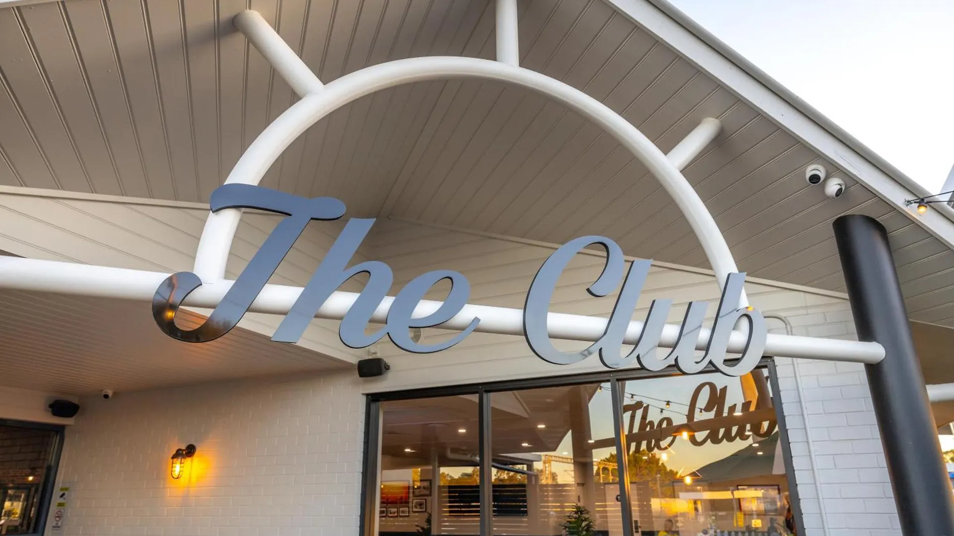 The Club Hotel Gladstone