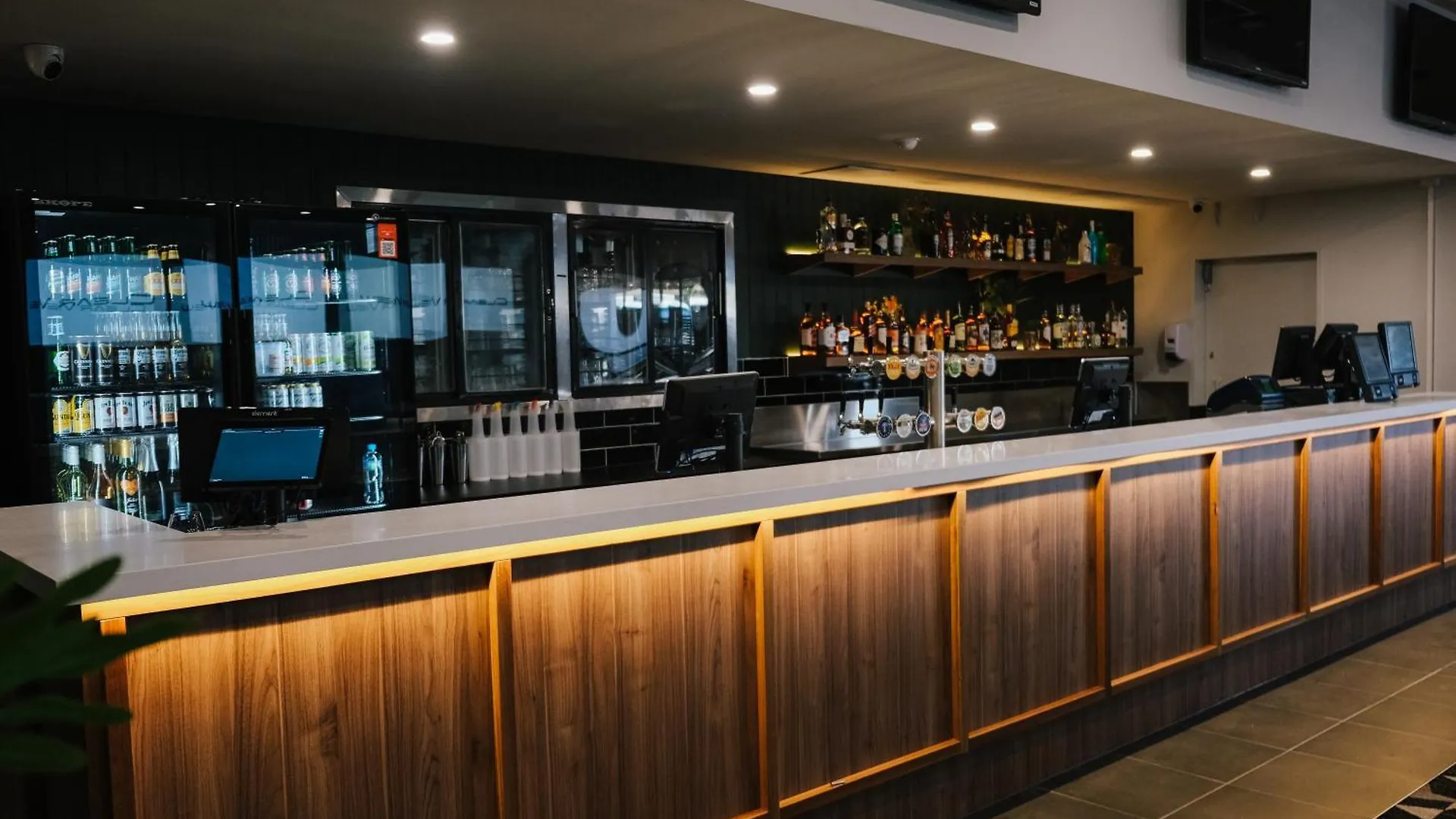 The Club Hotel Gladstone